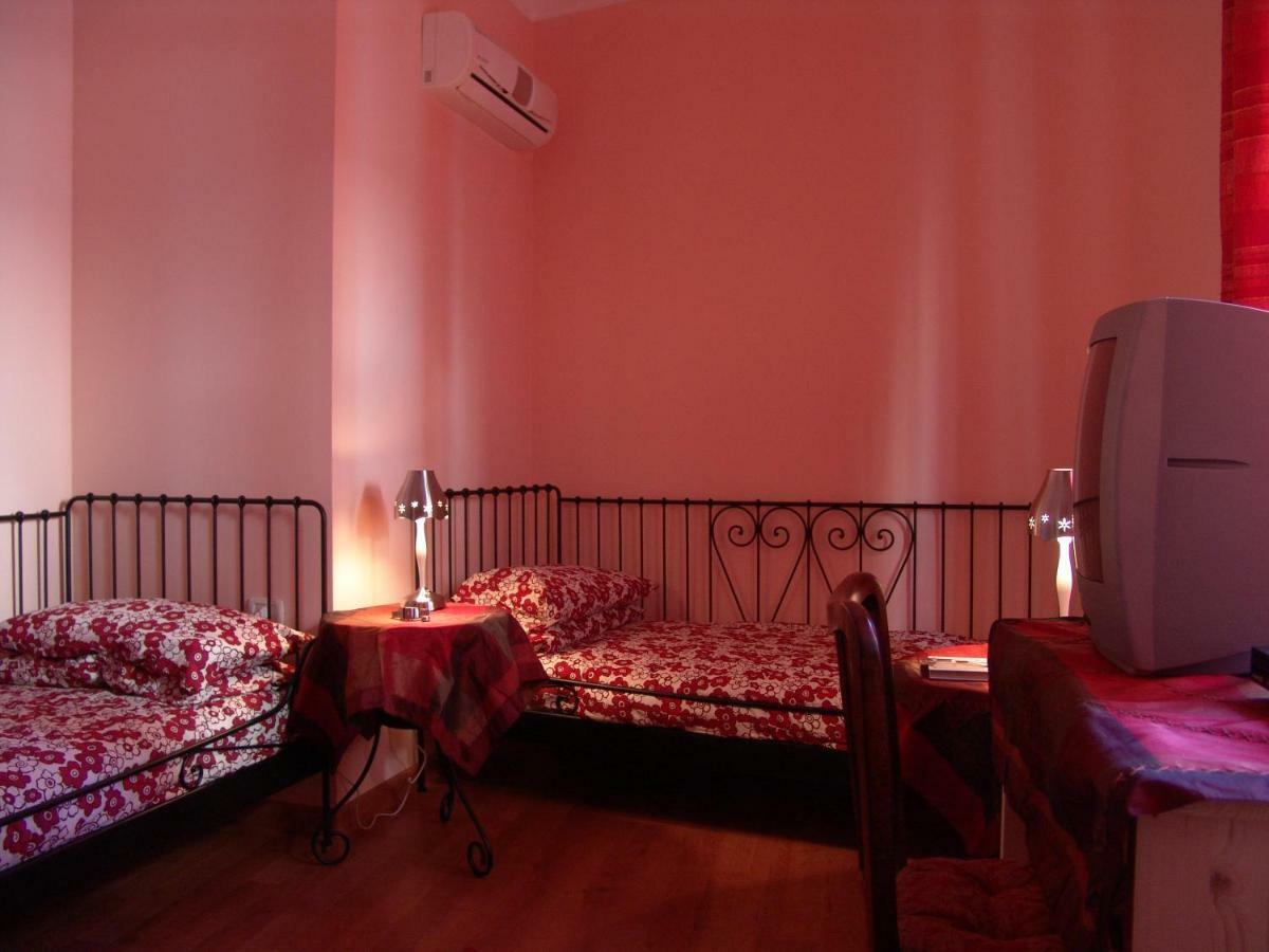 Bed and Breakfast I Colori Di Sara Katania Zewnętrze zdjęcie